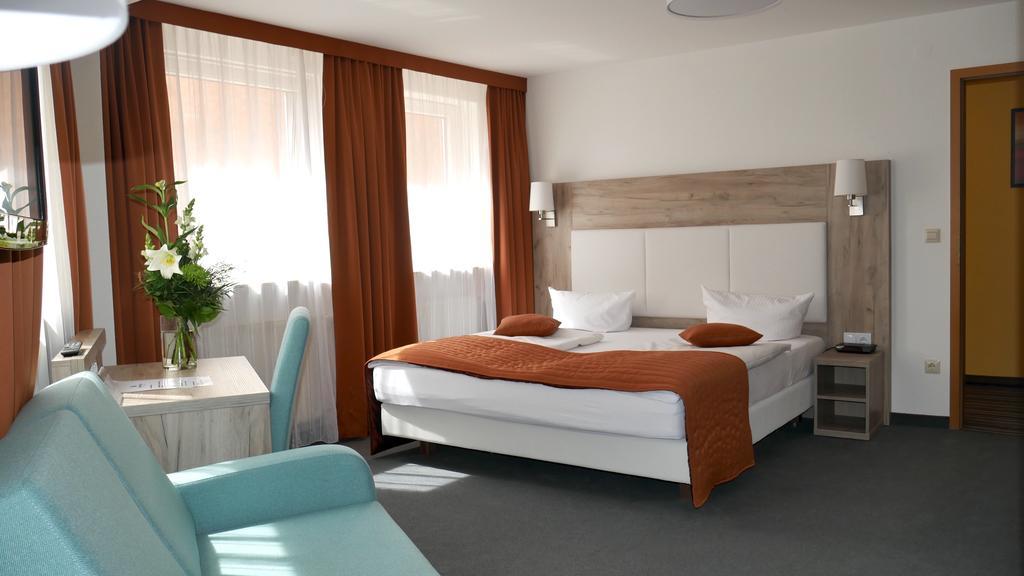 Komfort Hotel Ludwigsburg Zewnętrze zdjęcie