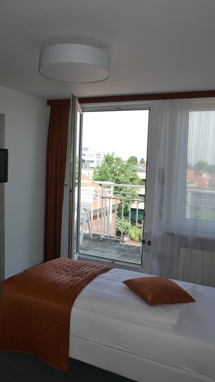 Komfort Hotel Ludwigsburg Zewnętrze zdjęcie